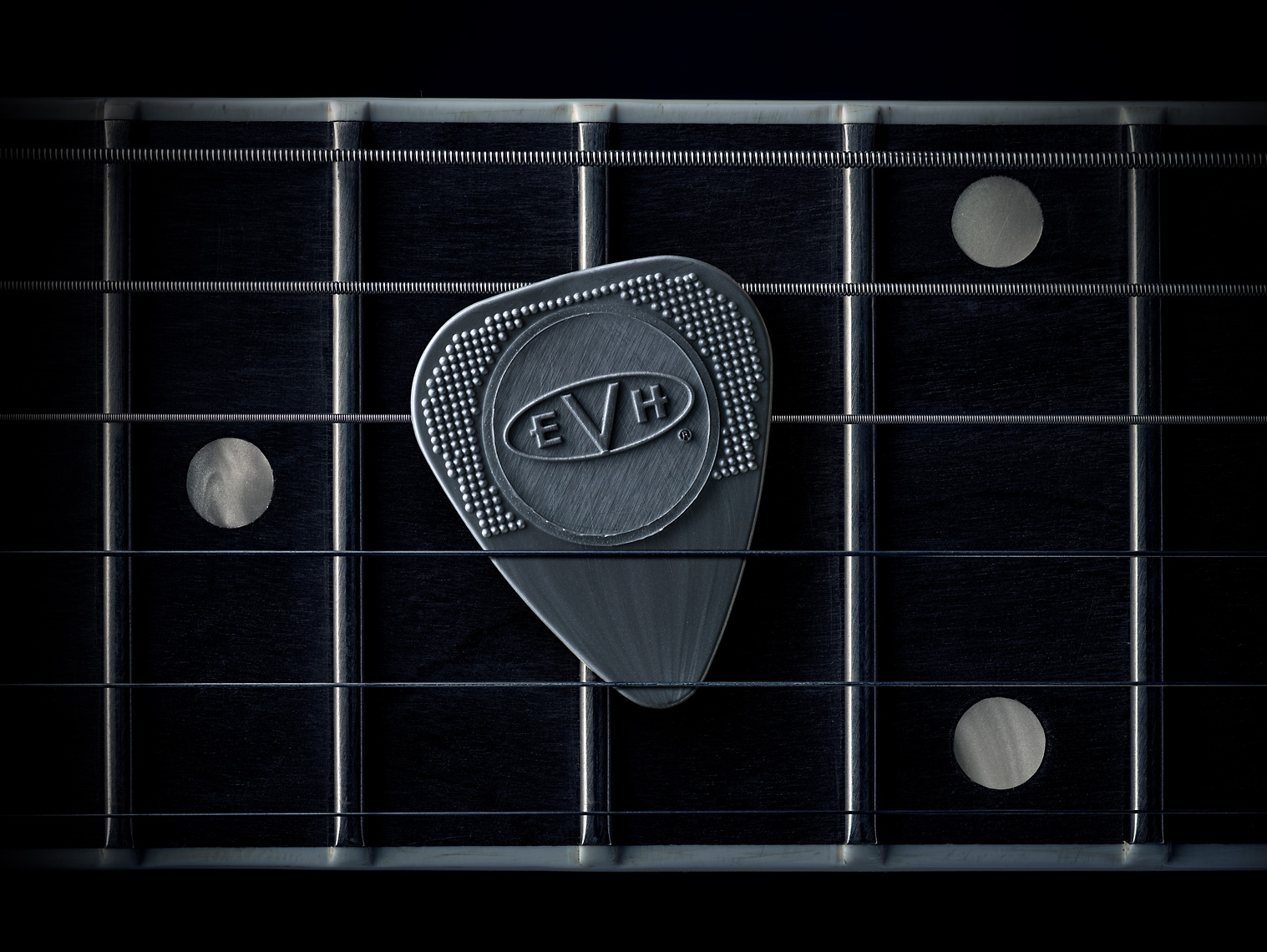 Guitar_Pick_v1_webres